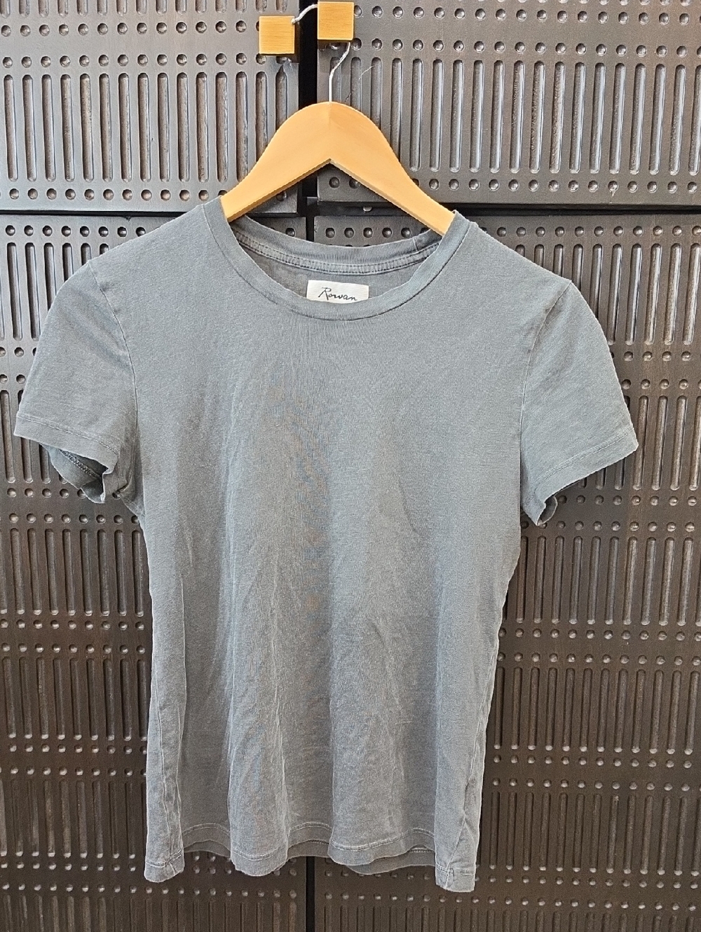 Rowan Crewneck T-Shirt — Gray